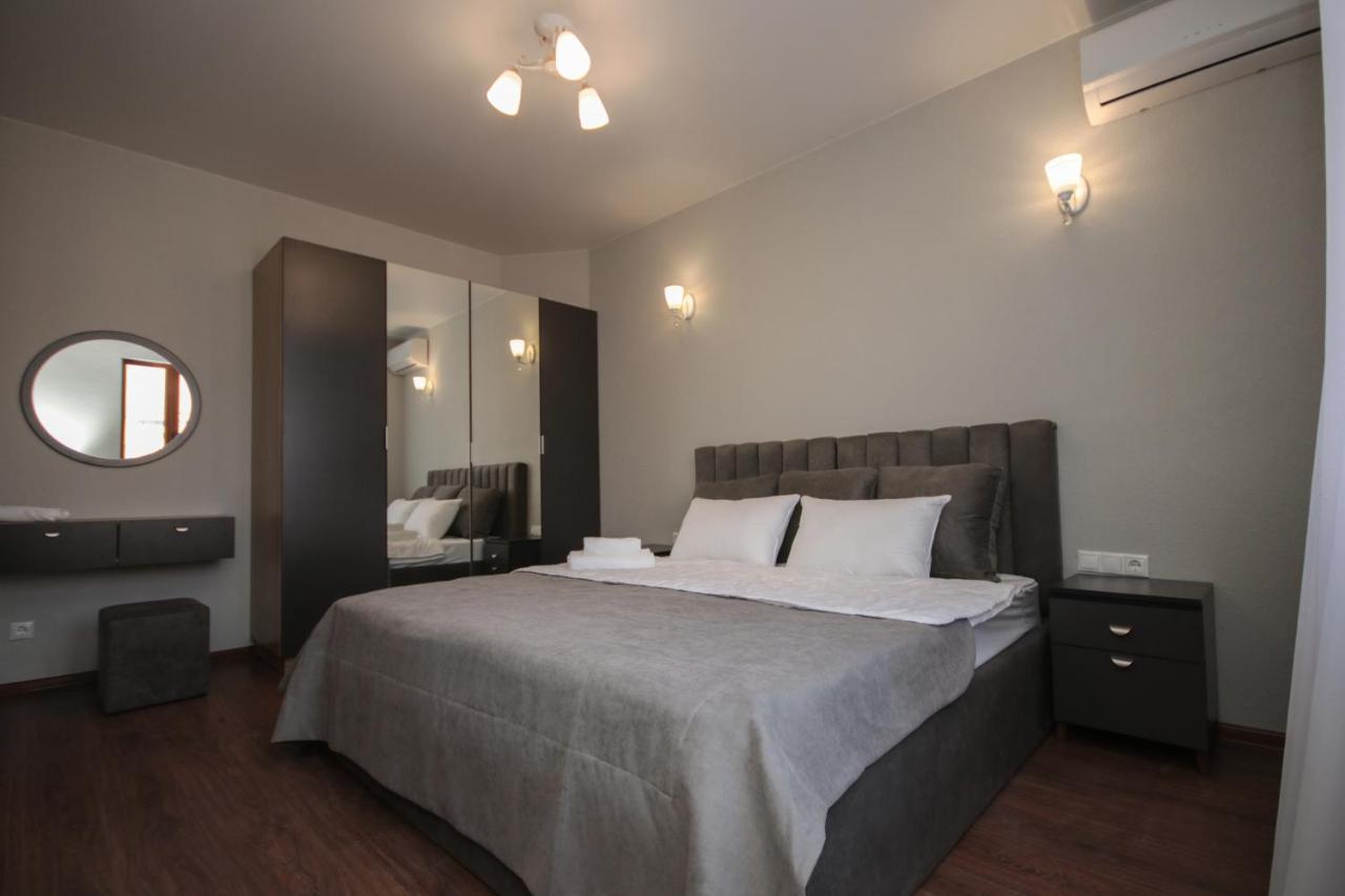 Hillside Guest House Erevan Esterno foto